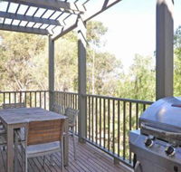 Villa Petit Verdot Located Within Cypress Lakes - Accommodation Perth
