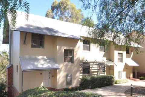 Villa Petit Verdot Located Within Cypress Lakes - Accommodation Perth 4