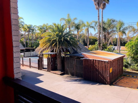 Central Jetty Motel - Accommodation Perth 1