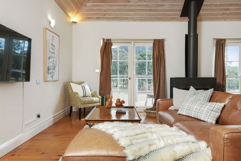 Brokenback Views Country Estate - Perth Resorts 6