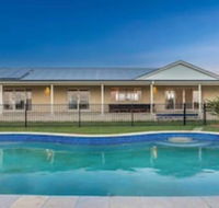 Your Luxury Escape Byron Sunset Breeze - Accommodation Perth