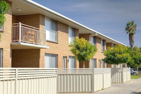 Rustic Charm Central & Sophisticated - Accommodation Perth 0