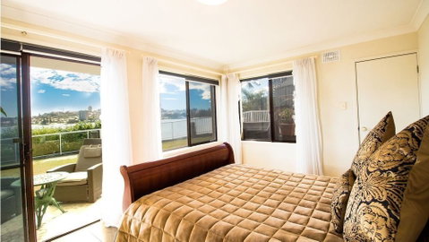 Waterfront On Manly Harbour - Accommodation Perth 1