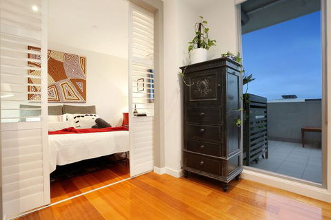 Essendon Sub Penthouse On Napier - Accommodation Perth 6