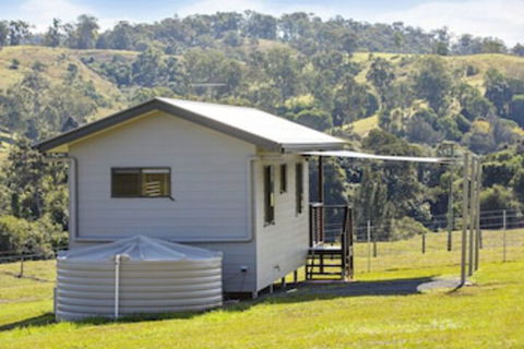 Valley Cabins By The Creek - Perth Resorts 0