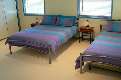Sandy Point Beach Escape - Perth Resorts 4