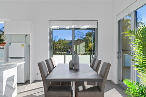 HomeHotel New & Spacious 3 Bedroom Penthouse - Accommodation Perth 4