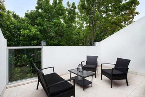 Urban Rest Belmore St - Perth Resorts 3