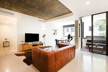 Urban Rest - Mary St - Accommodation Perth 5