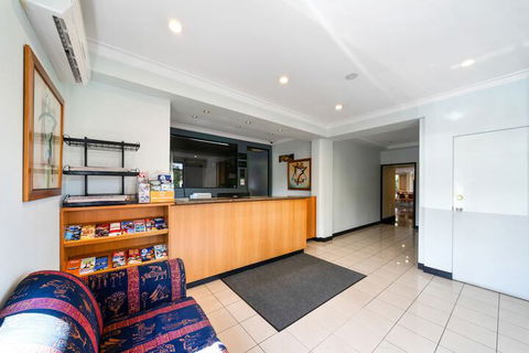 WM Hotel Bankstown - Perth Resorts 2