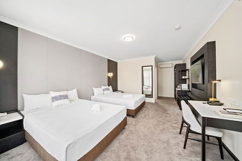 WM Hotel Bankstown - Perth Resorts 7