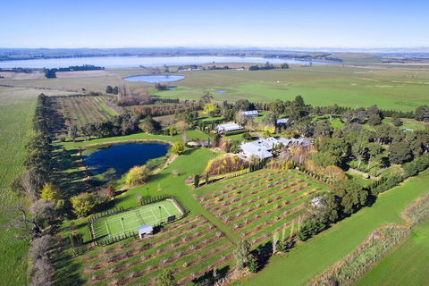 Orchards At Spring Vale Farm - Accommodation Perth 1