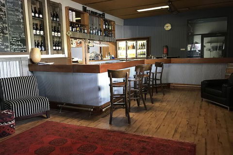 Molesworth Food & Wine Company - Perth Resorts 4