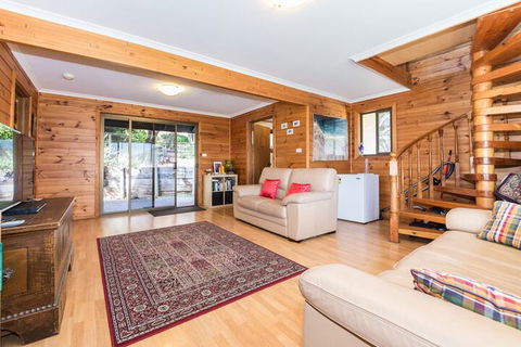 31 Elizabeth Crescent - Accommodation Perth 4