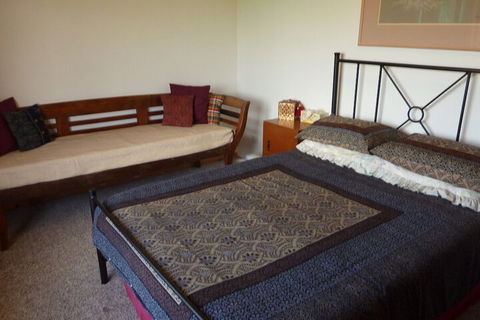 31 Elizabeth Crescent - Accommodation Perth 3