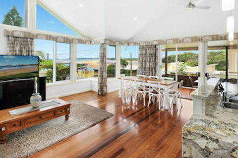 Oceanview - Accommodation Perth 0