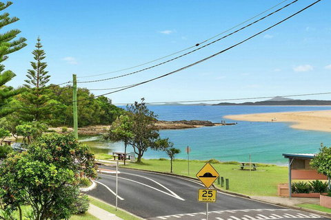 Oceanview - Accommodation Perth 5