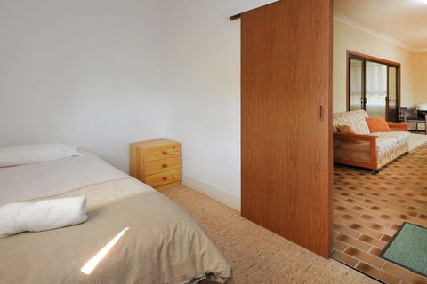 Rose Cottage Sawtell NSW - Accommodation Perth 4