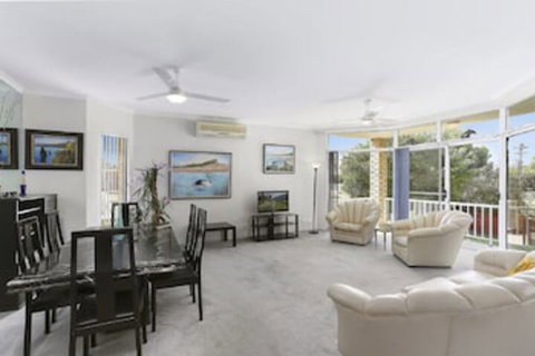 Solitaire 1 Sawtell NSW - Accommodation Perth 0