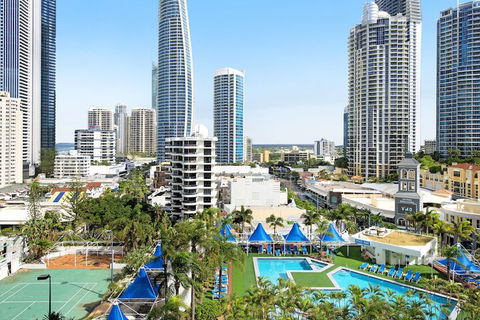 Private Apartment In The Heart Of Surfers Paradise - Accommodation Perth 1