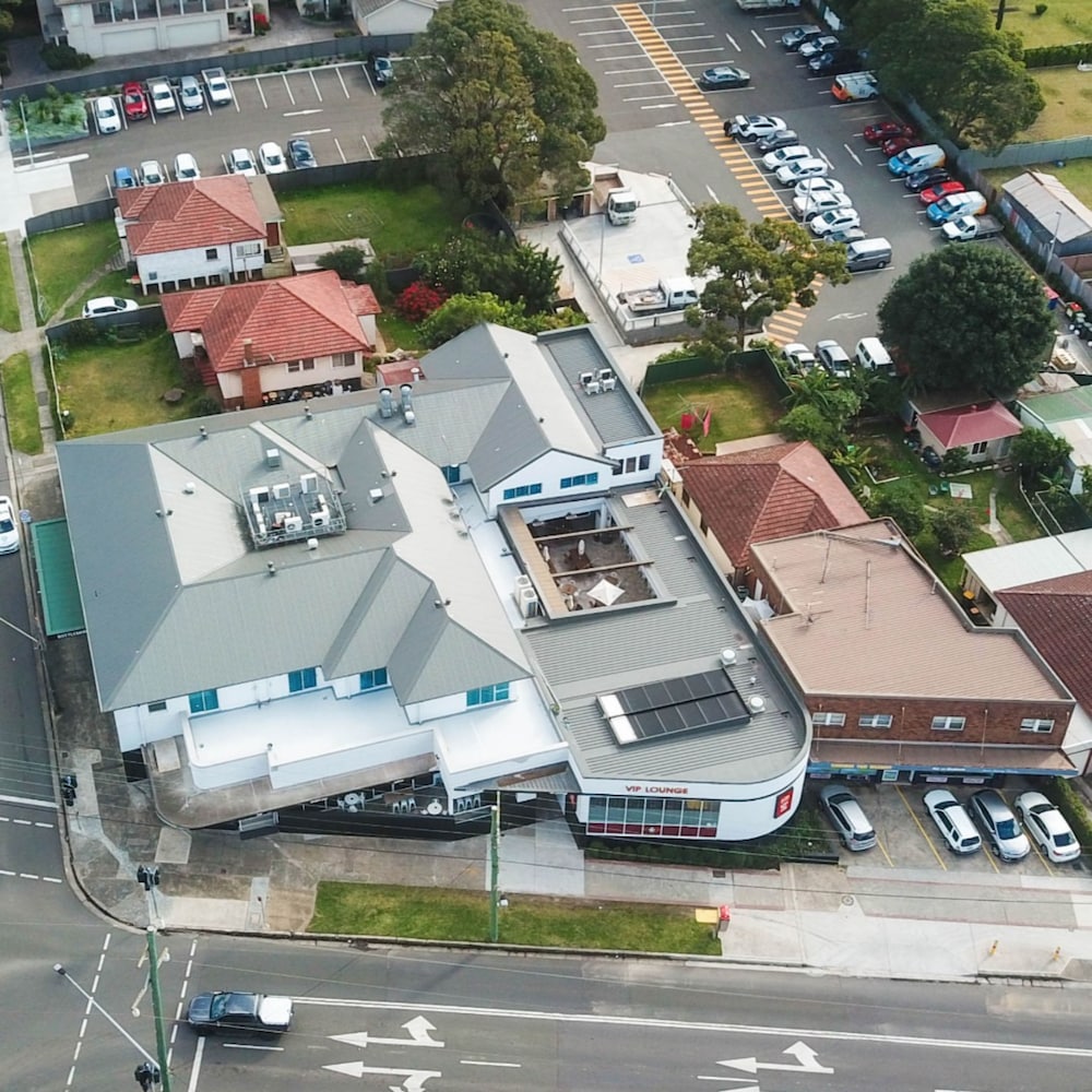 Coniston NSW Accommodation Perth
