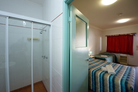 Lamington Hotel Motel - Accommodation Perth 1