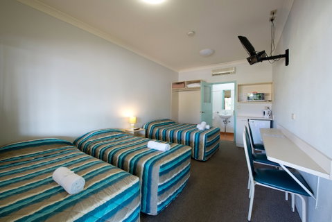 Lamington Hotel Motel - Accommodation Perth 4
