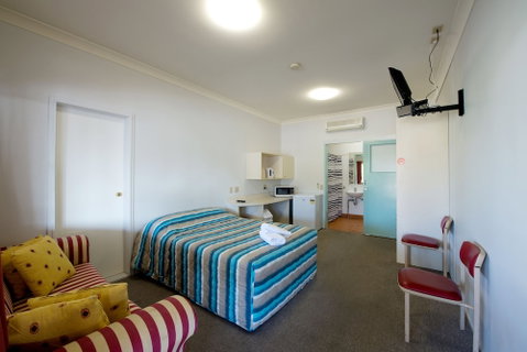 Lamington Hotel Motel - Accommodation Perth 5