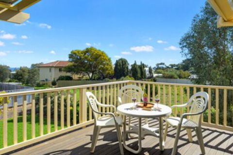 22 Broadbeach Drive - Accommodation Perth 0