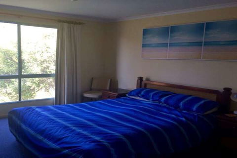 22 Broadbeach Drive - Accommodation Perth 5