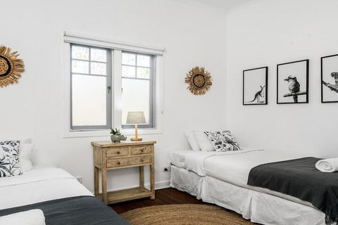 Your Luxury Escape - Alkira - Accommodation Perth 7
