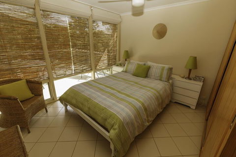 Tranquillity On Riverview 33 Riverview Drive - Accommodation Perth 6