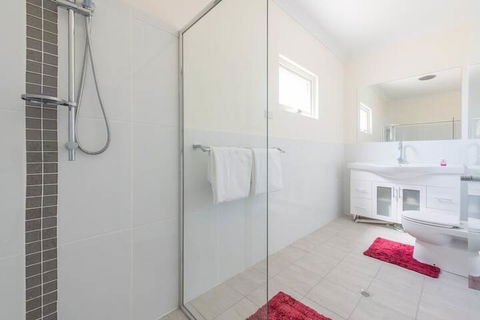 The Oasis 6 Turnberry Drive - Accommodation Perth 2