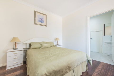 The Oasis 6 Turnberry Drive - Accommodation Perth 4