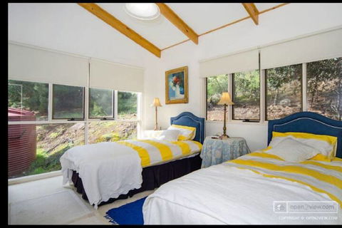 North Views Galore 3 Gulf Close - Accommodation Perth 5