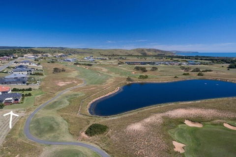 Golfers Paradise 52 Huntingdale Drive - Accommodation Perth 2