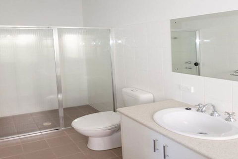 Golfers Paradise 52 Huntingdale Drive - Accommodation Perth 7