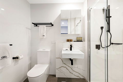 The Hamptons Apartments - St Kilda - Accommodation Perth 6