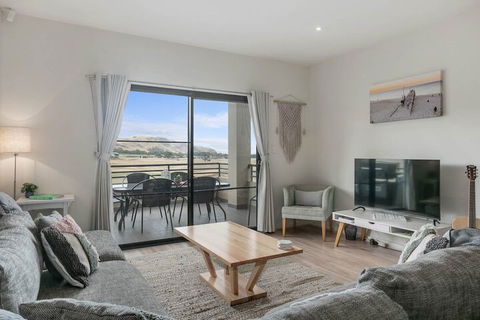 Front 9 Then Dine 3 / 61 St. Andrews Boulevard - Accommodation Perth 6
