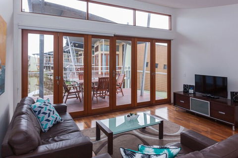 South Shores Trevally Villa 90 South Shores Normanville - Accommodation Perth 5
