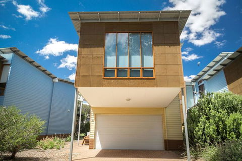 South Shores Villa 50 South Shores Normanville - Accommodation Perth 1