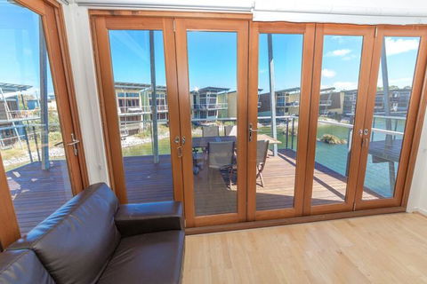 South Shores Yellowfin Villa 94 South Shores Normanville - Accommodation Perth 6