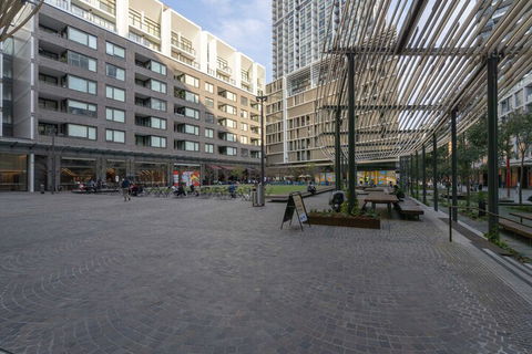 Modern Apartment In Darling Harbour - Accommodation Perth 2