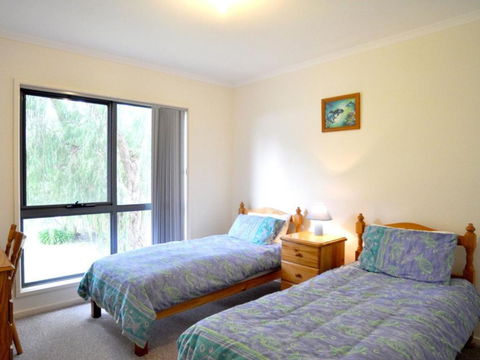 Ridge END Inlet Side - Accommodation Perth 1