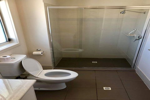 10 Hobart Road - Accommodation Perth 4