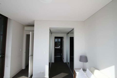 High Level Stunning View Apartments - Accommodation Perth 3