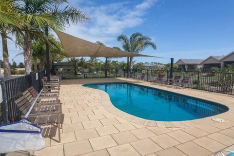 Wenneelys 26 / 45 St. Andrews Boulevard - Accommodation Perth 6