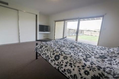 Wenneelys 26 / 45 St. Andrews Boulevard - Accommodation Perth 0