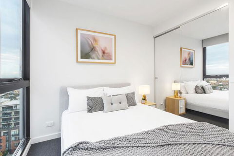 Ocean Views St Kilda Apartment By Ready Set Host - Accommodation Perth 6