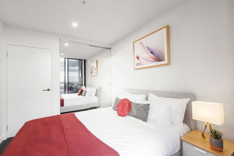 Ocean Views St Kilda Apartment By Ready Set Host - Accommodation Perth 3